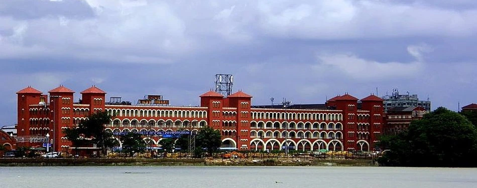Andamanc Howrah Railway Station in Kolkata